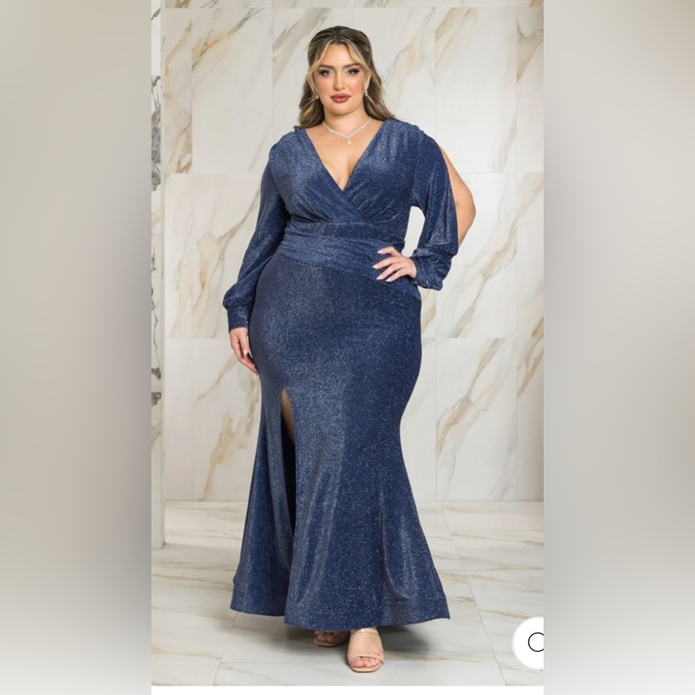 Curvy Sense 3x Navy dress. New with tags.